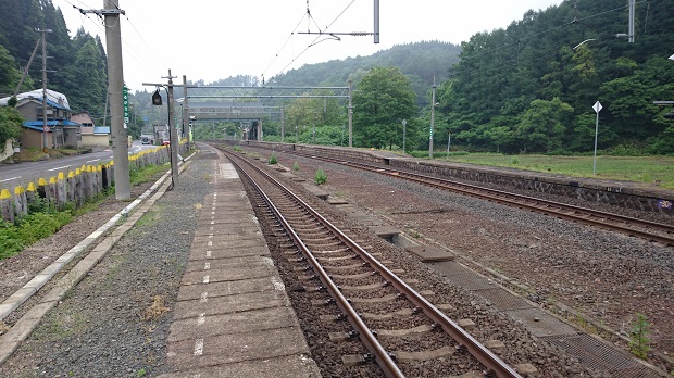 駅全景